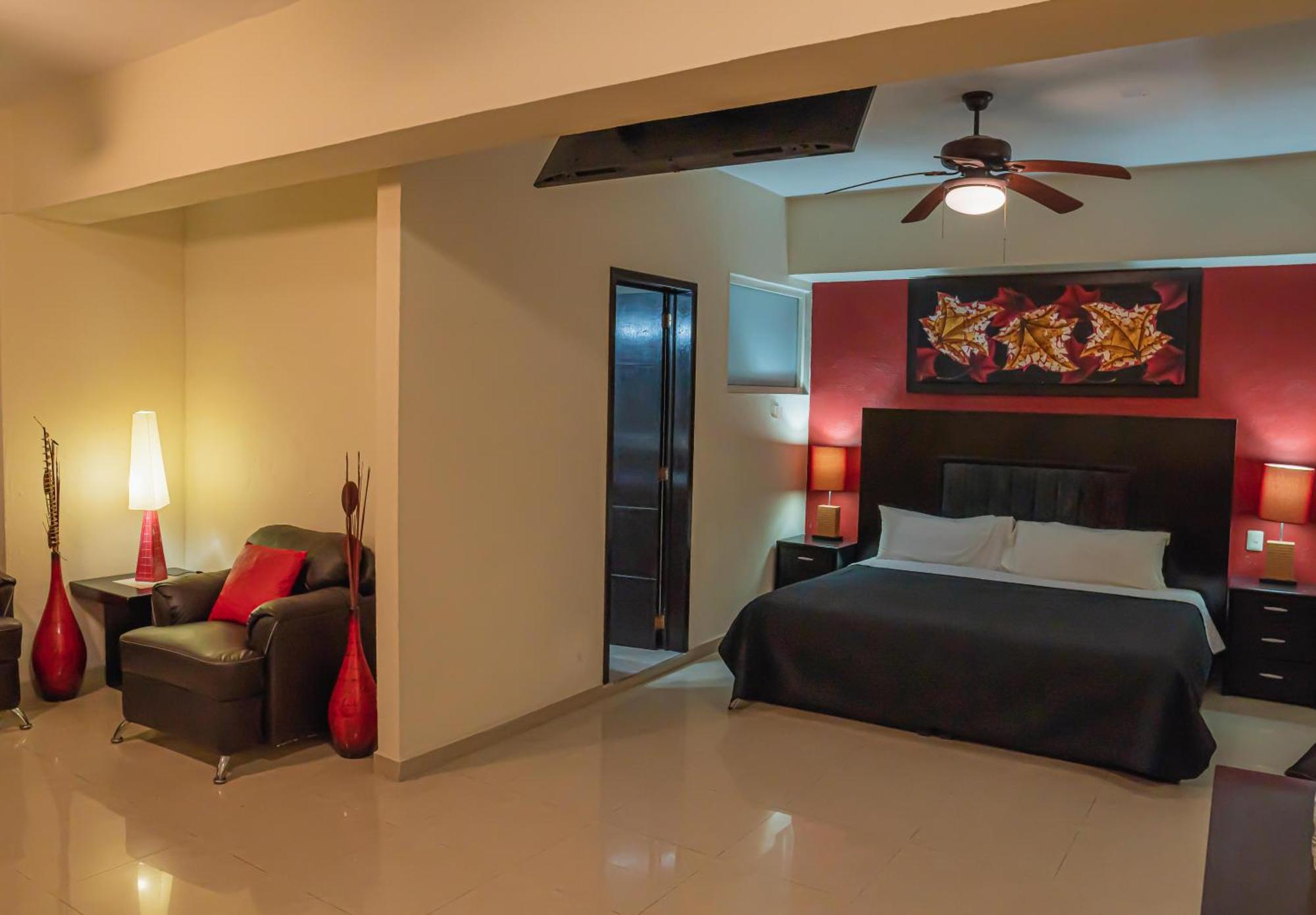 Hotel Zapotlan سيوداد غوزمان المظهر الخارجي الصورة